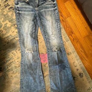 BKE Buckle Yourh Faded Blue Jeans